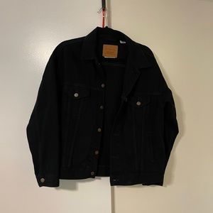 NEW Levi ex-boyfriend trucker jacket